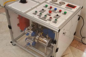 دستگاه هیدرواستاتیک منوال برای مصارف مختلف 
با فشار کاری 1000 بار و کنترل دستی