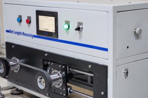 دستگاه اندازه‌گیری طول تسمه‌های مختلف بصورت اتوماتیک