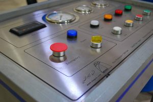 دستگاه تست هیدرواستاتیک ساده جهت کپسولهای آتش نشانی 
با فشار کاری 600 بار