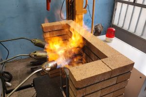 دستگاه تست مقاومت محفظه ضدسانحه جعبه سیاه در برابر آتش دما بالای 1100 درجه در مدت 2ساعت مطابق استاندارد ED112