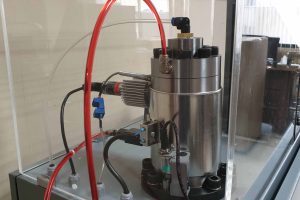 دستگاه تست ضریب تراکم روغن با فشار هیدرواستاتیک 800 بار و 
کنترل دقیق تغییر حجم روغن در اثر فشار و دما